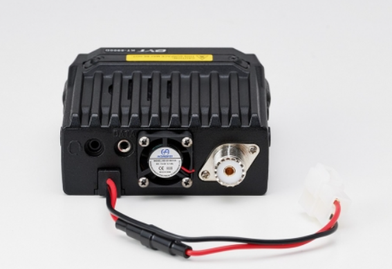 QYT KT-8900D VHF/UHF mobile radio